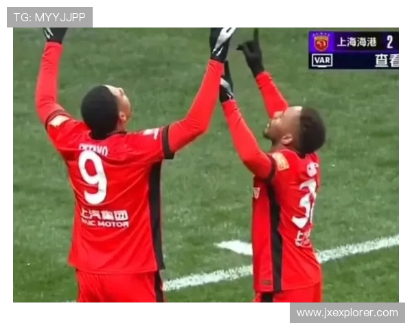 特罗萨德称赞加布里埃尔争顶能力出众表示进球离不开队友精准助攻 特罗萨德称赞加布里埃尔争顶能力出众表示进球离不开队友精准助攻