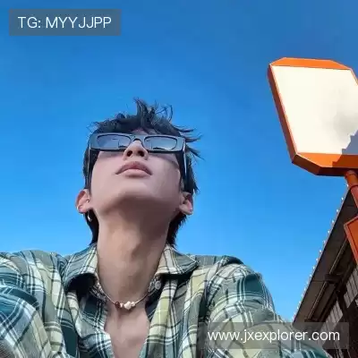 华熙皎